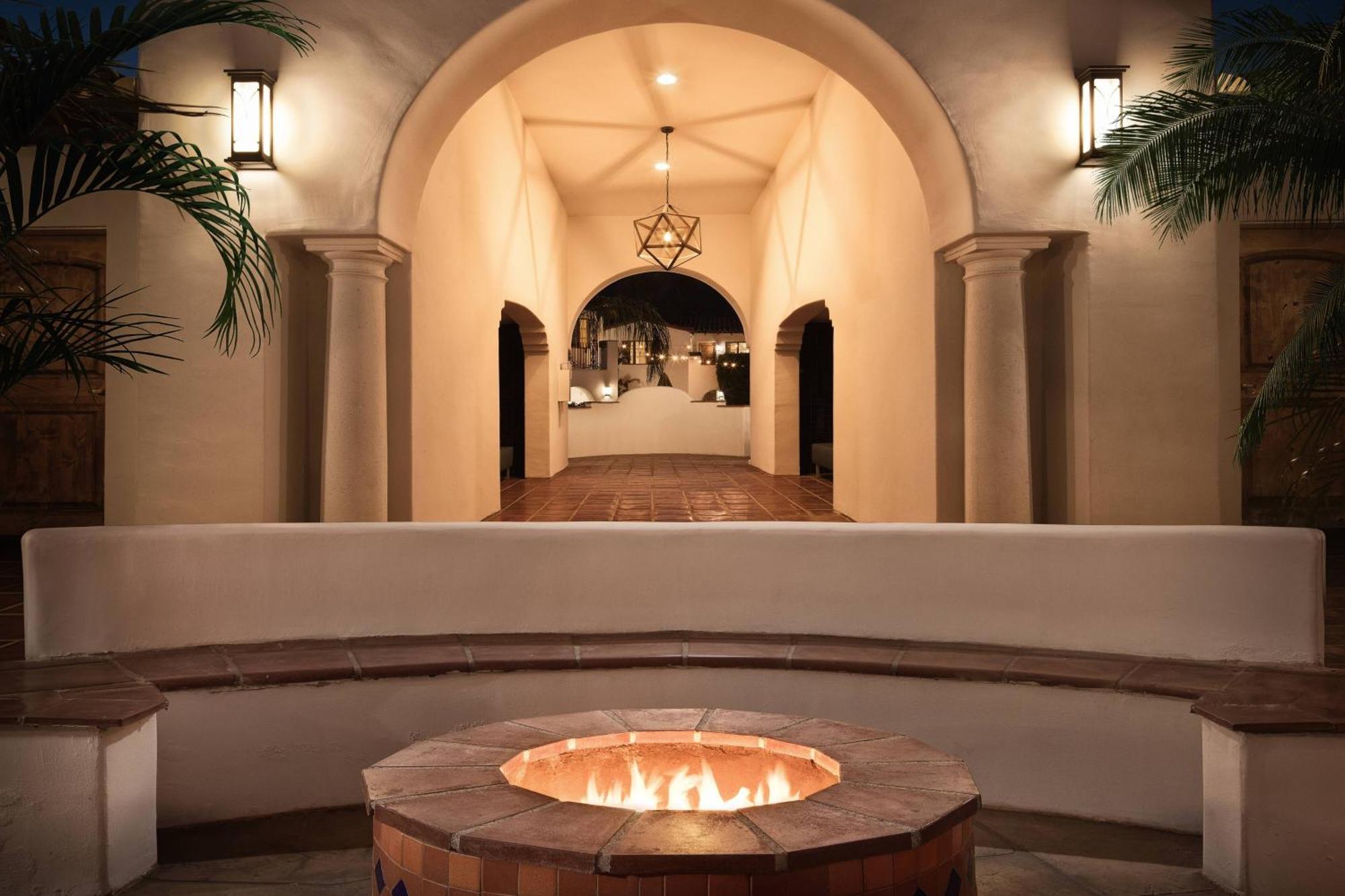 Triada Palm Springs, Autograph Collection Exterior photo